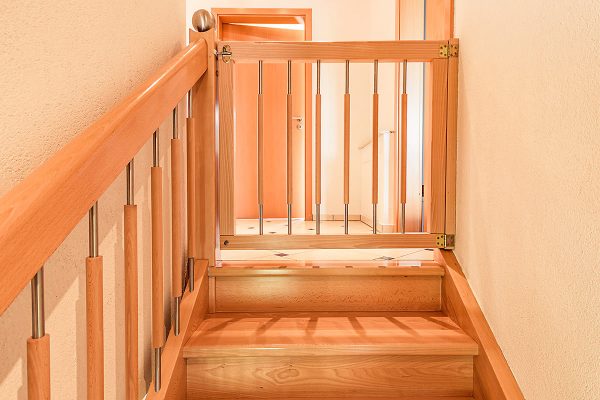 Sicherheit für Kinder: Treppenschutzgitter